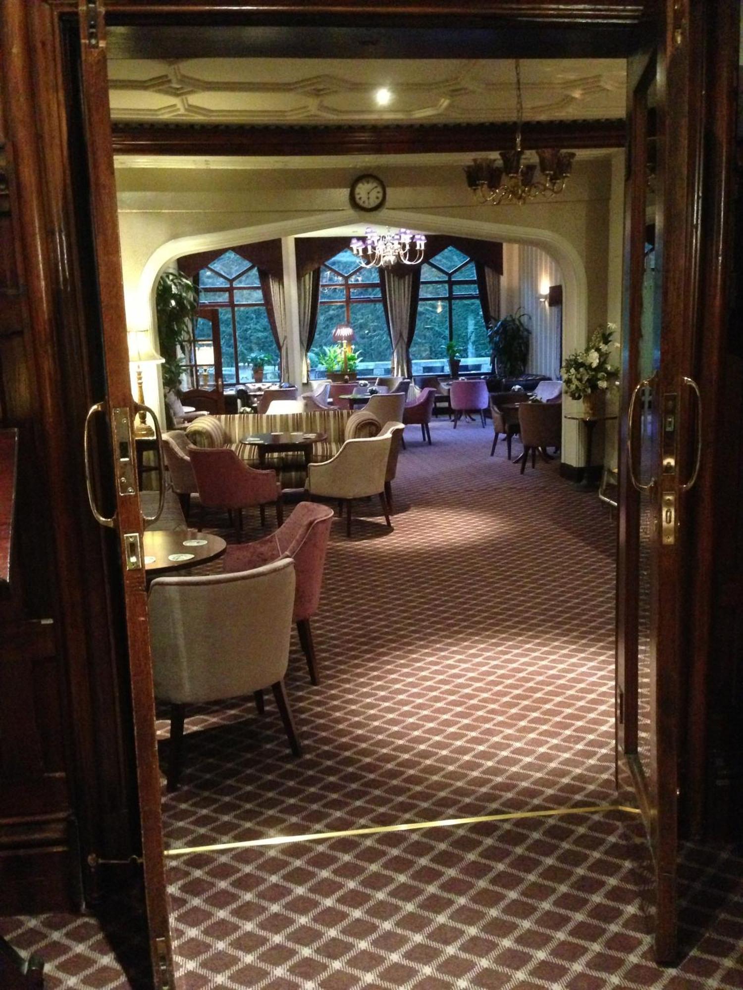 Oakwood Hall Hotel Bingley Zewnętrze zdjęcie